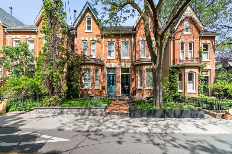 More Canadians missing their mortgage payments and the Home of the Week: Canadian real estate news for the week of May 30